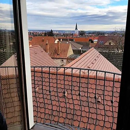 Vinica Limbach